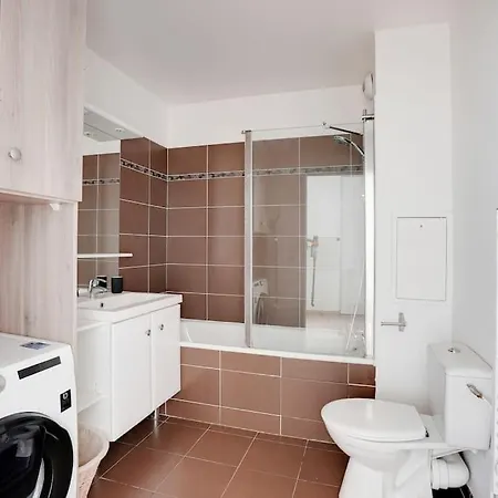 Le 17 - Super Proche - Jardin Apartment Torcy (Seine-et-Marne)